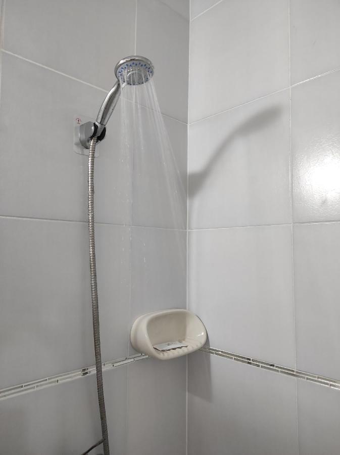 Ezeiza 1 Nuestro Lugar A 15 Minutos Del Aeropuerto Tranfer Opcional Desde Y Al Aeropuerto De Ezeiza Las 24 Horas Pet Friendly Exteriör bild