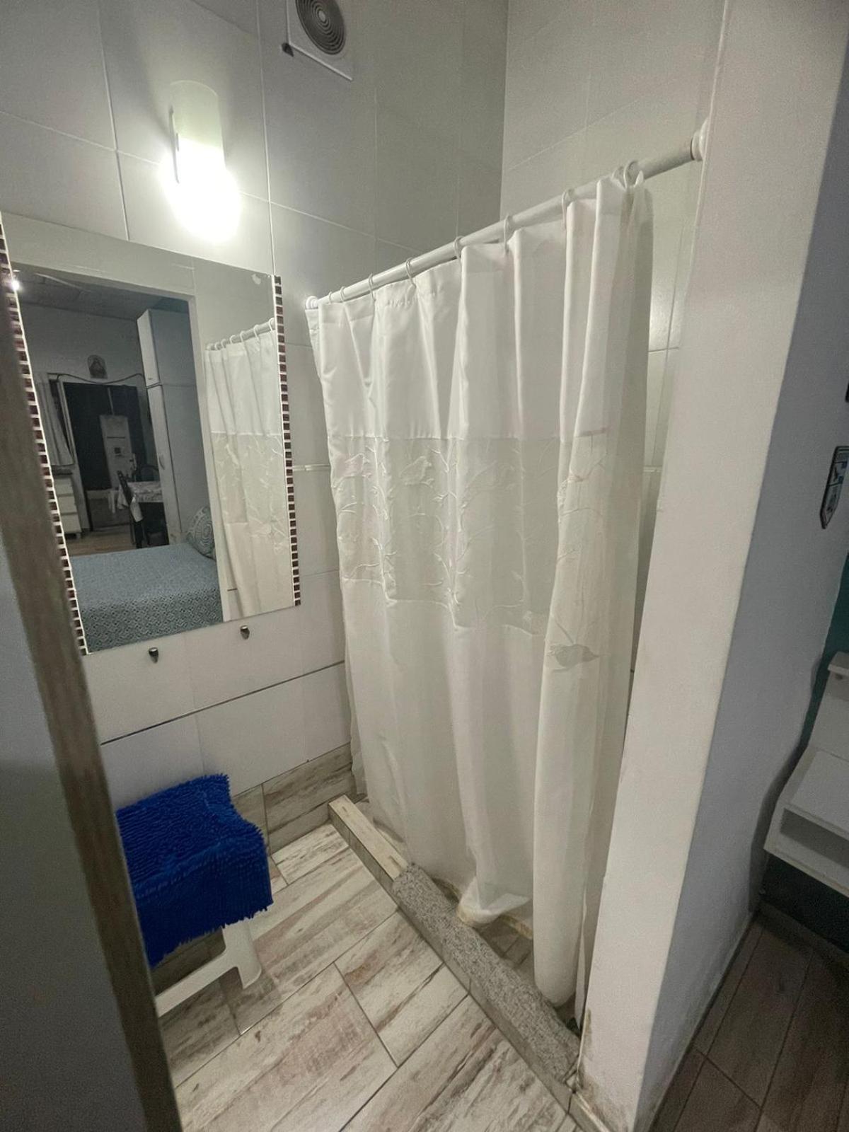 Ezeiza 1 Nuestro Lugar A 15 Minutos Del Aeropuerto Tranfer Opcional Desde Y Al Aeropuerto De Ezeiza Las 24 Horas Pet Friendly Exteriör bild