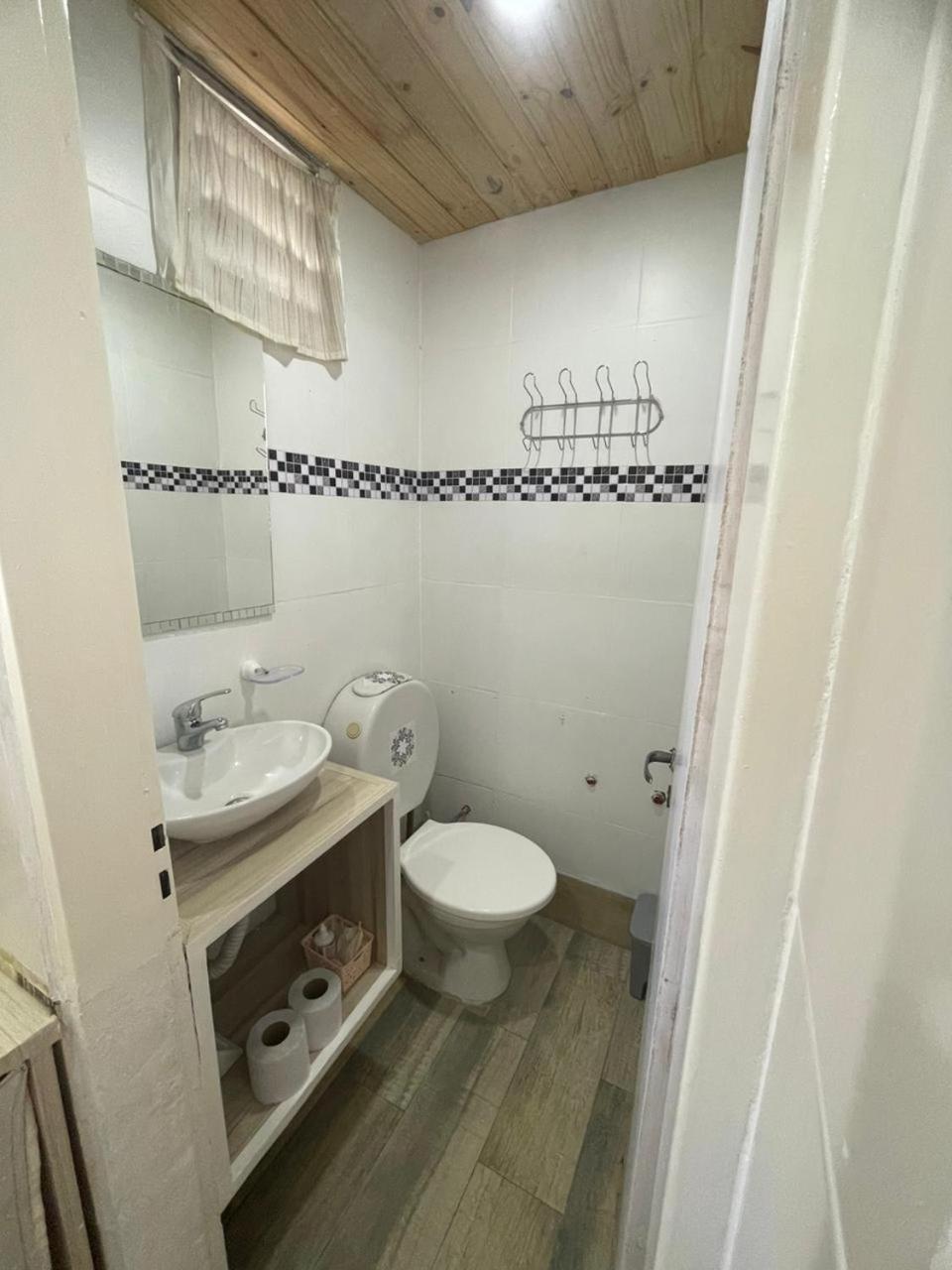 Ezeiza 1 Nuestro Lugar A 15 Minutos Del Aeropuerto Tranfer Opcional Desde Y Al Aeropuerto De Ezeiza Las 24 Horas Pet Friendly Exteriör bild